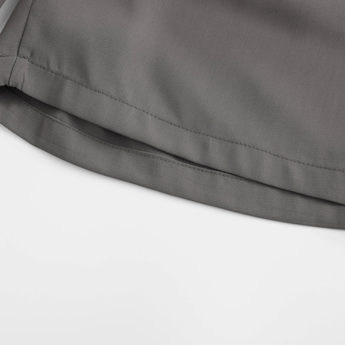 Men’s Old Money Pleated Suit Shorts